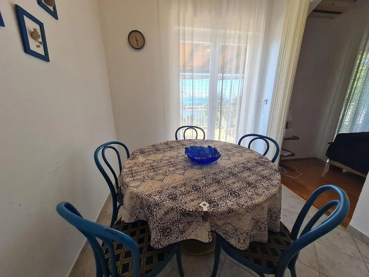 Apartments Ljubica Klenovica