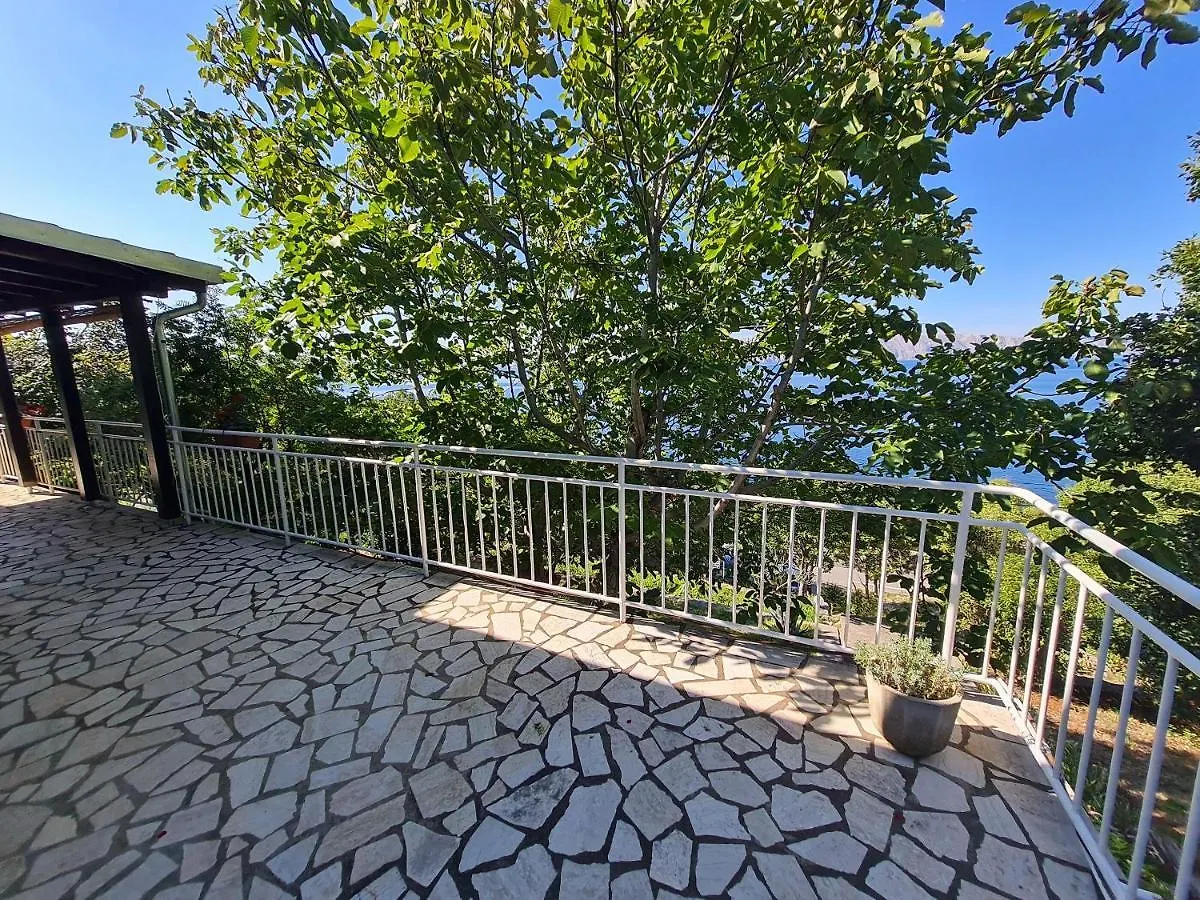 Apartments Ljubica Klenovica