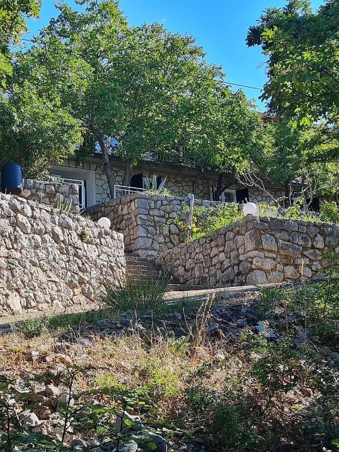 Apartments Ljubica Klenovica
