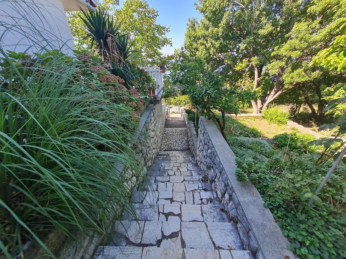 Apartments Ljubica Klenovica 0*,  Croatia