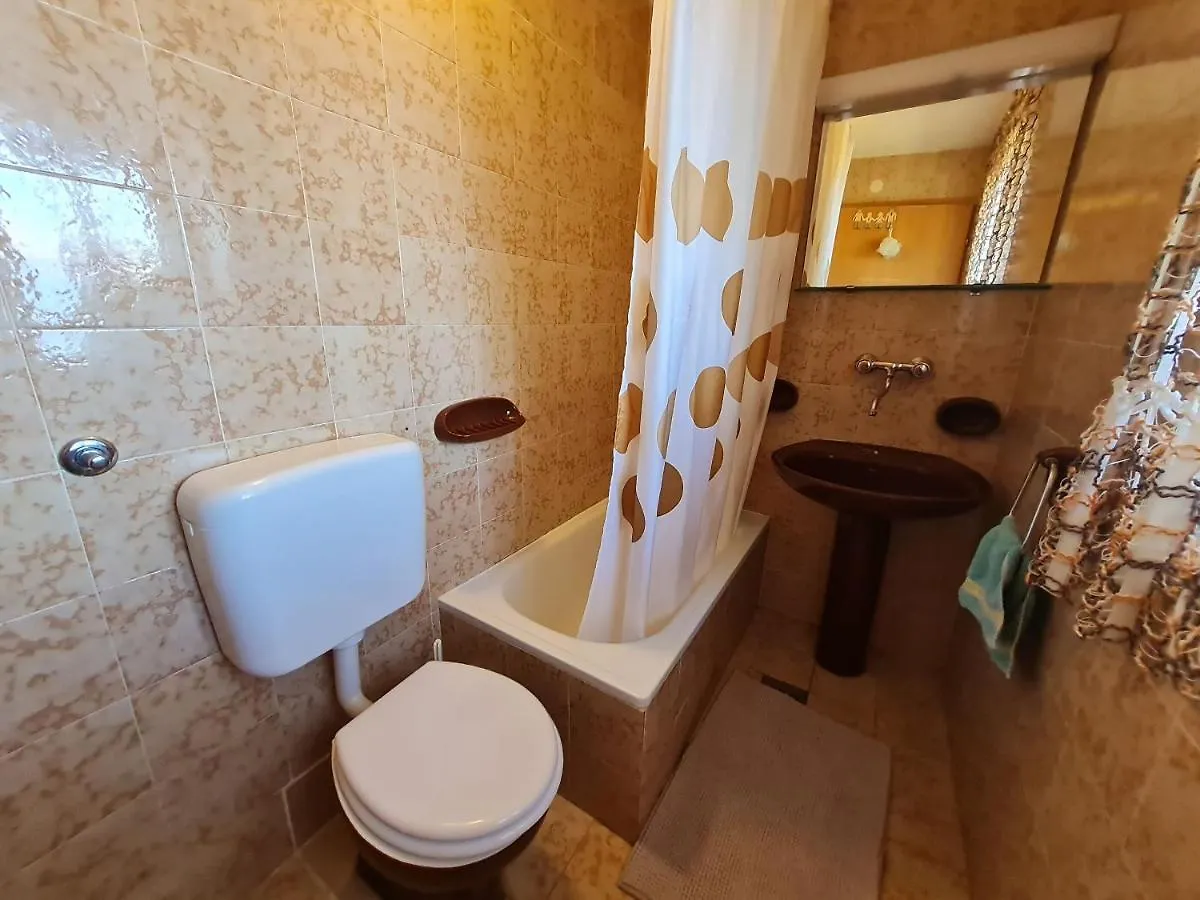 Apartments Ljubica Klenovica Croatia
